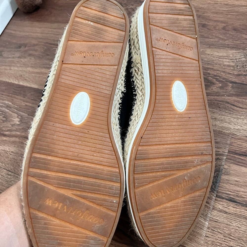Comfort View Espadrilles - Sz 11 - EUC - Picture 8 of 8